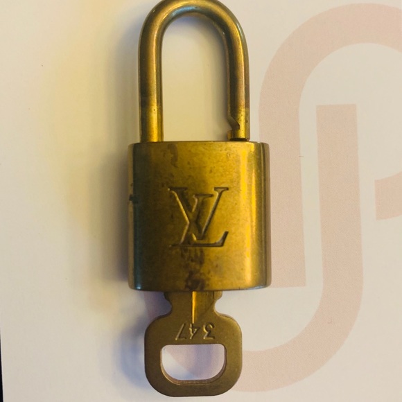 Louis Vuitton Padlock and Key - Picture 4 of 5
